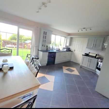 Newry Premium B&B Εξωτερικό φωτογραφία
